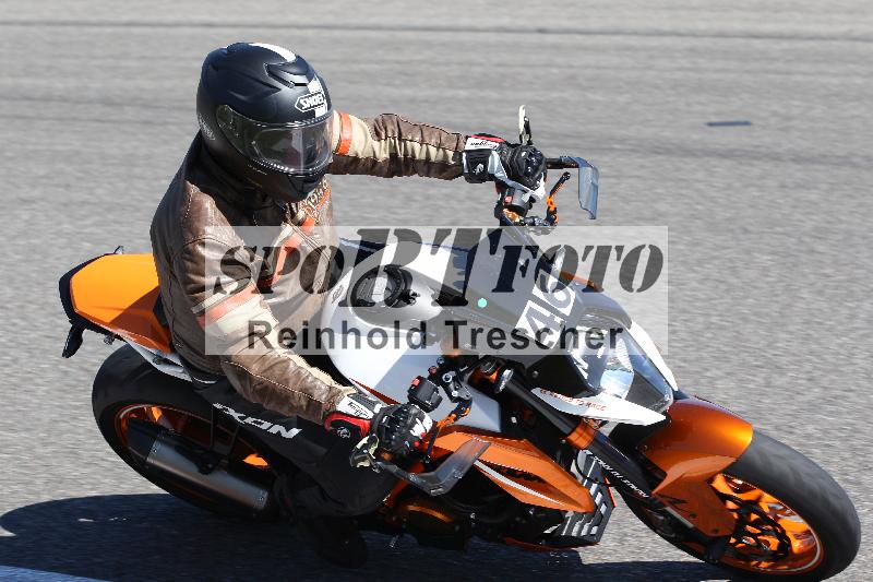 /Archiv-2025/48 25.08.2025 Cornu Master School ADR/gruen-vert/46